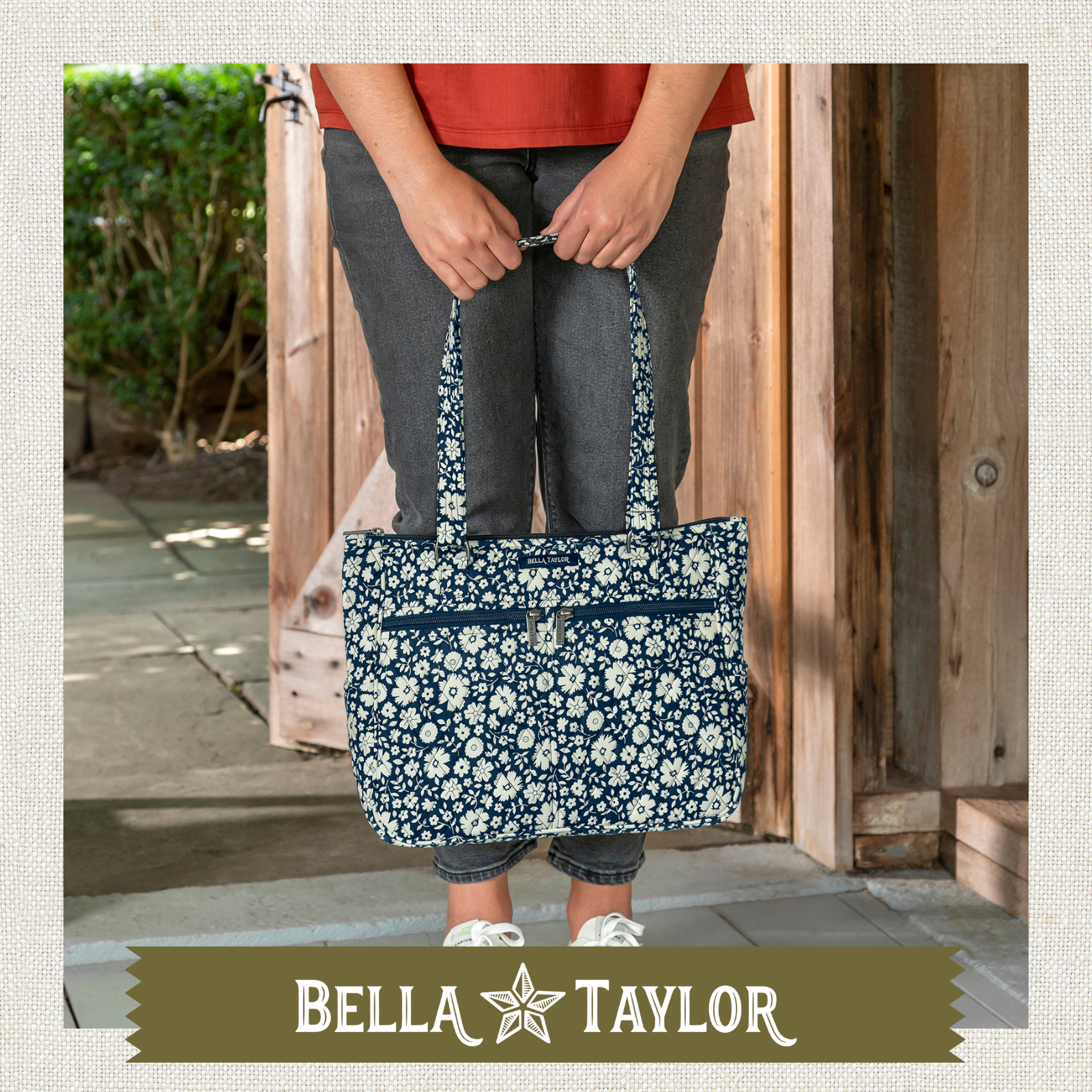 Floral Navy Tote Bag NWT Agua Bendita x Target Dainty Floral Print Large Tote Bag  main image 4