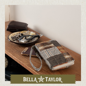 Rory Cell Phone Wristlet